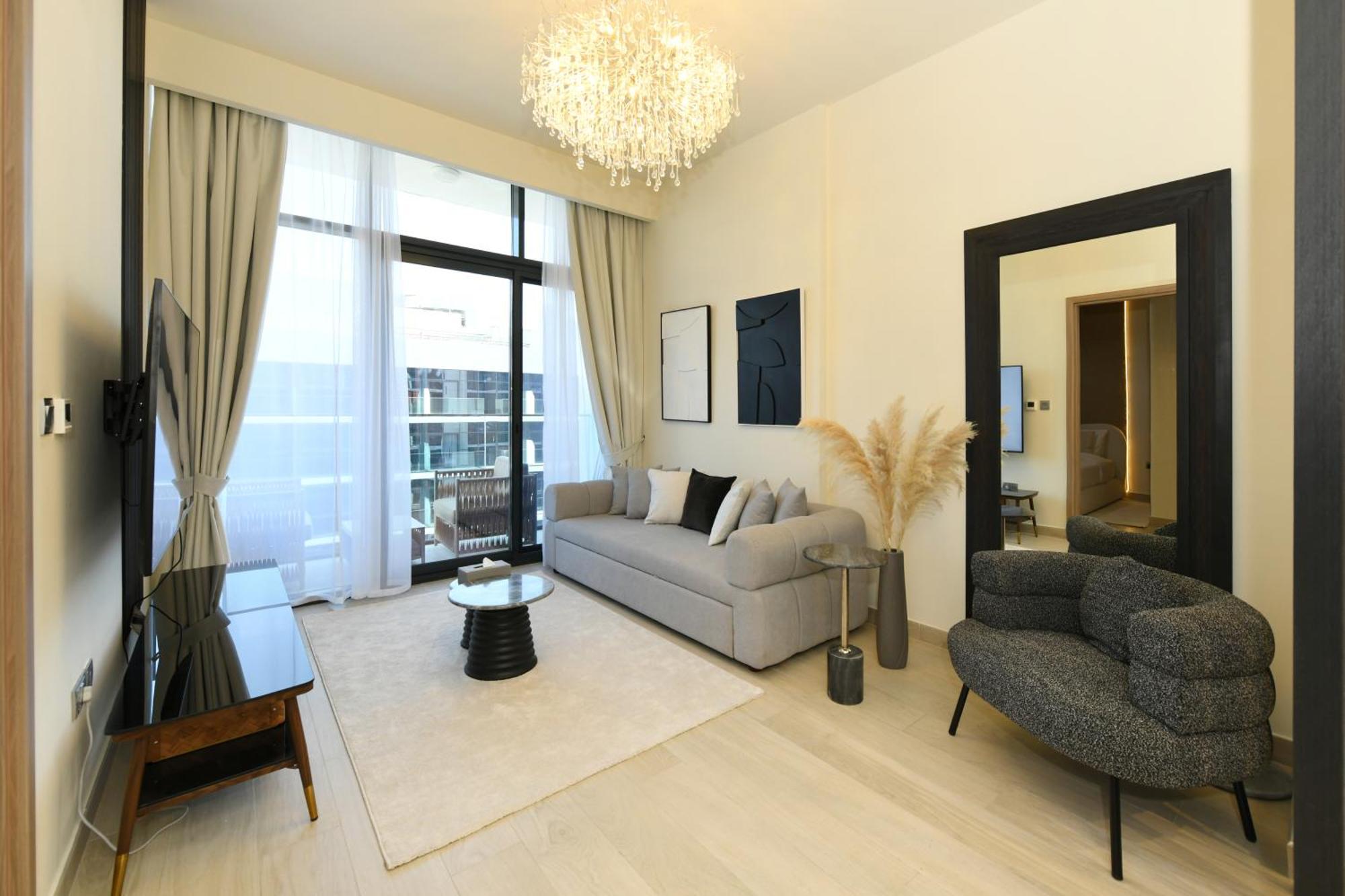 Chic Modern Minimalist 1br At Azizi Riviera