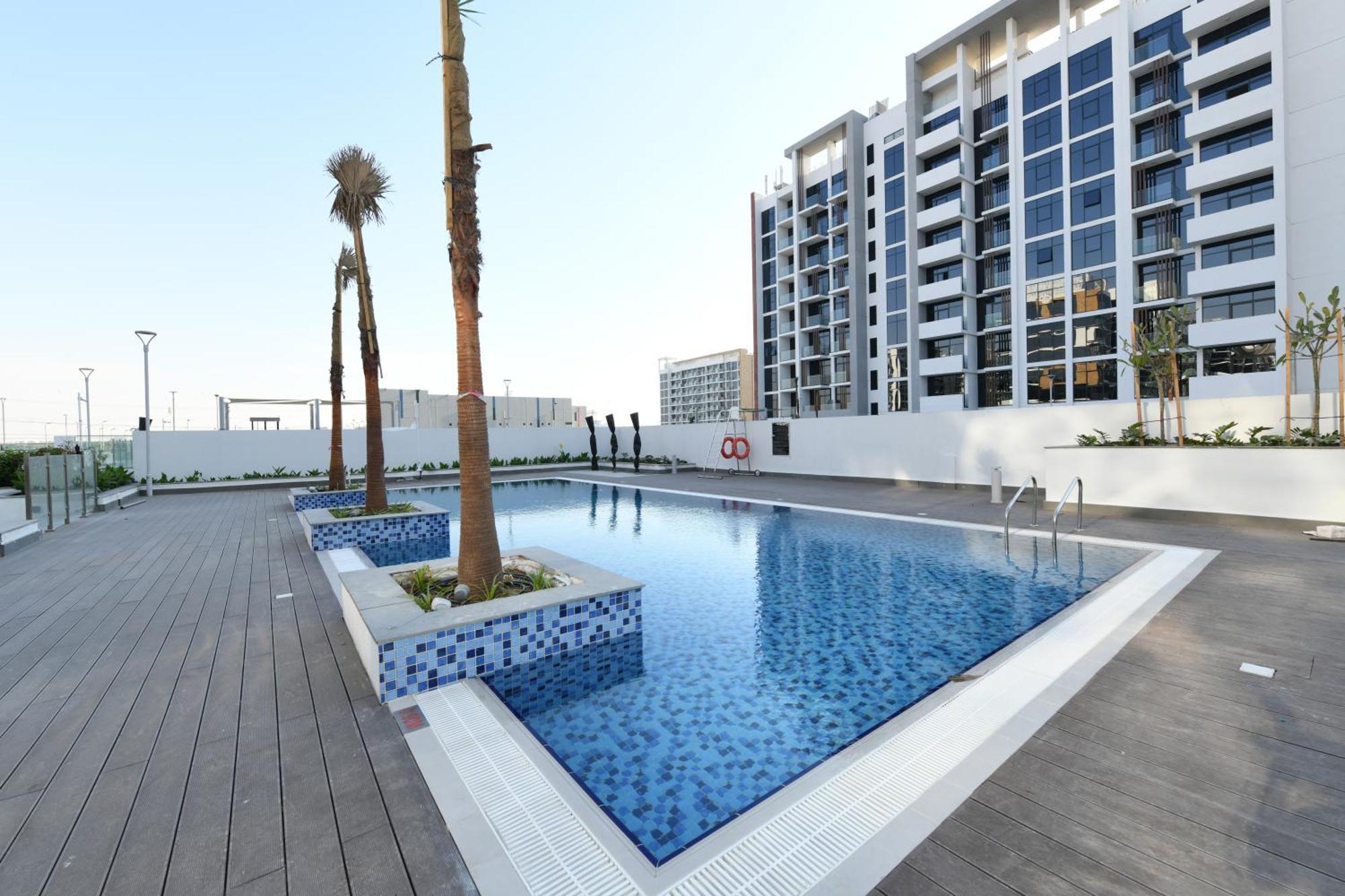 Chic Modern Minimalist 1br At Azizi Riviera Dubai