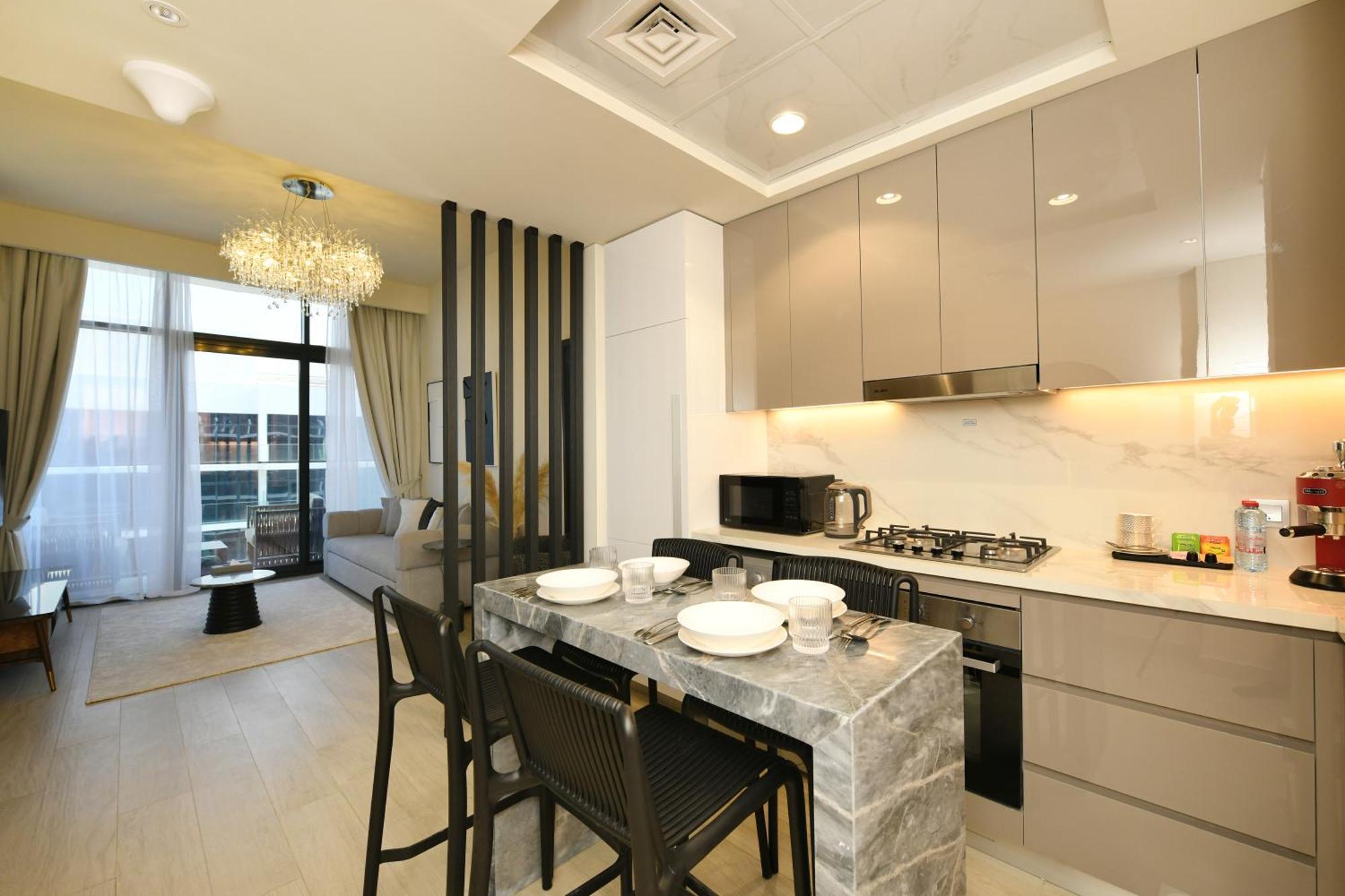 Chic Modern Minimalist 1br At Azizi Riviera