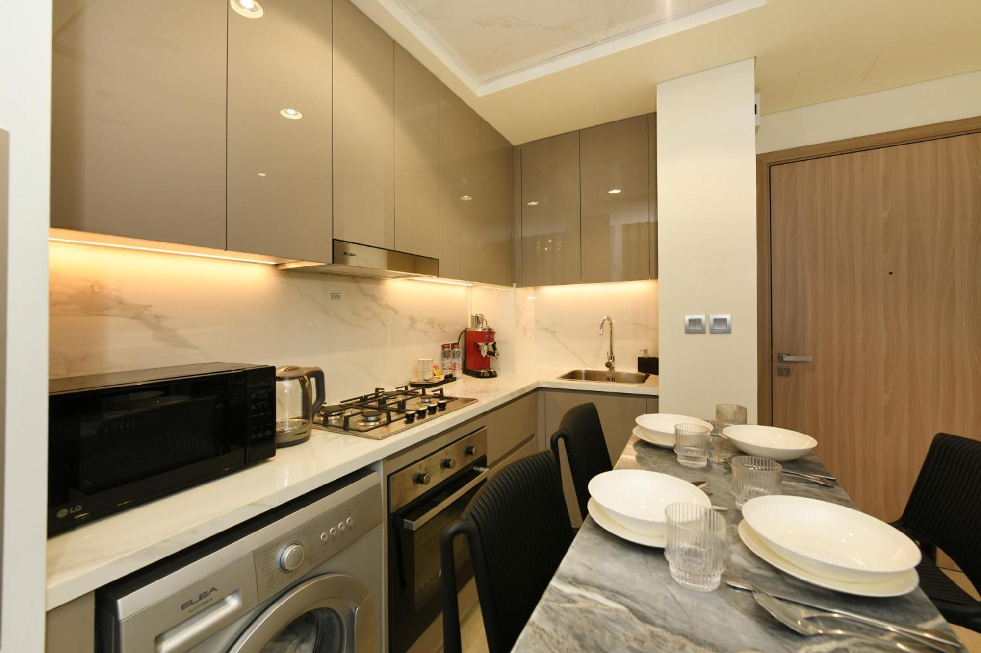 Chic Modern Minimalist 1br At Azizi Riviera